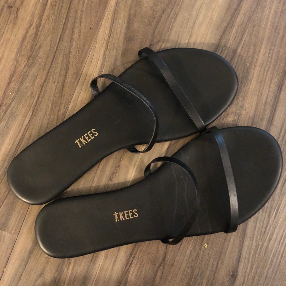 TKEES black leather sandals sz 8